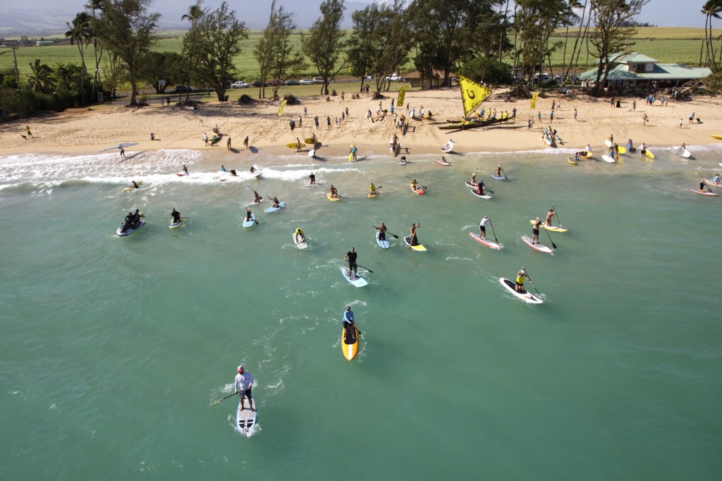 OluKai Fun Paddle Maui